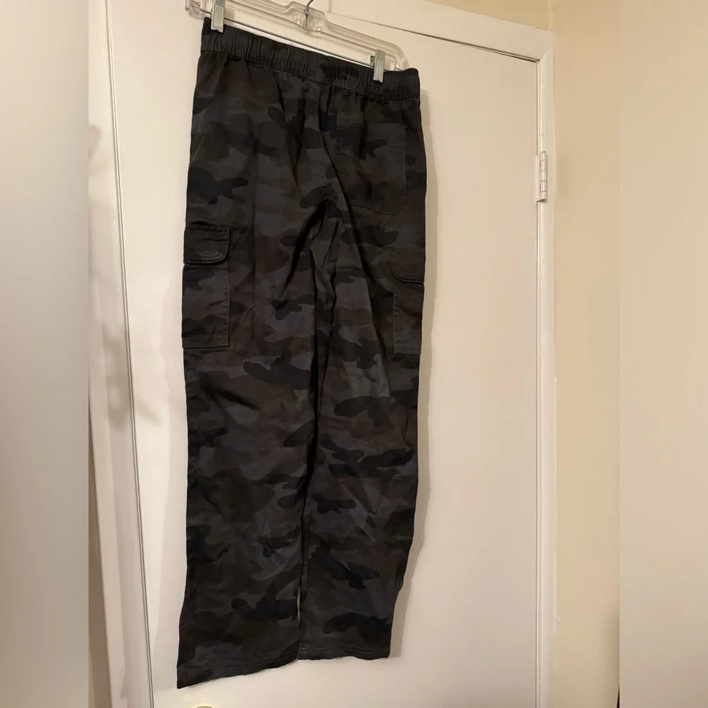 The children’s place army print pants size‎ 14 NWT